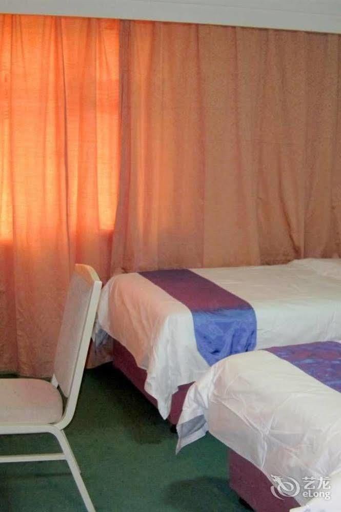 Tianzhi Hotel Harbin Exteriör bild
